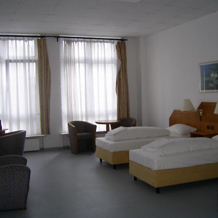 Willy Hotel Frankfurt Frankfurt am Main Exterior photo