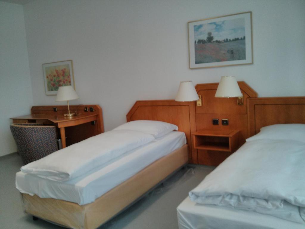 Willy Hotel Frankfurt Frankfurt am Main Room photo