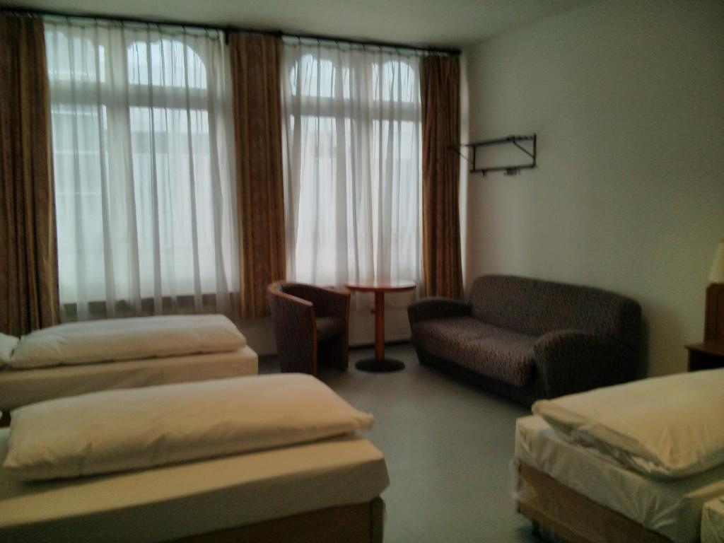 Willy Hotel Frankfurt Frankfurt am Main Room photo